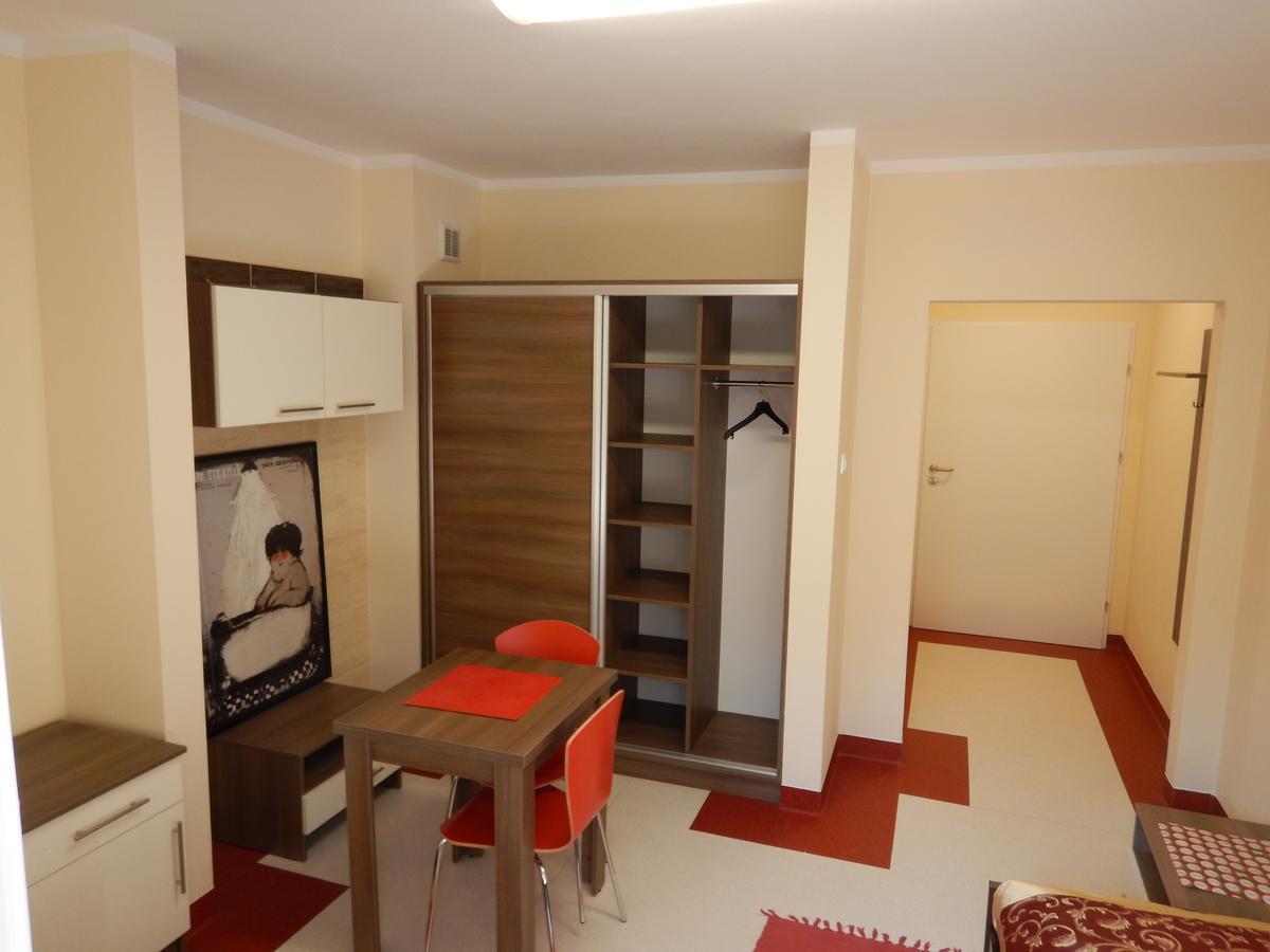 Hostel Sklodowska Lublin Eksteriør billede