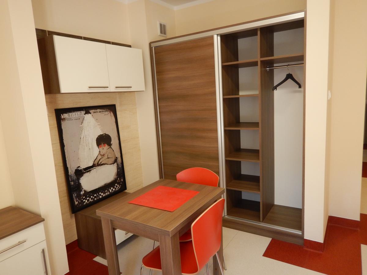 Hostel Sklodowska Lublin Eksteriør billede